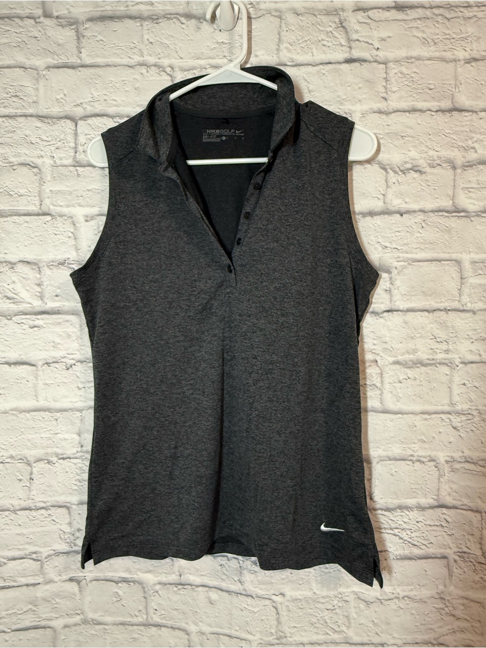 Nike Women’s Charcoal Gray Sleeveless Polo Tank Top, Large